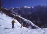 平汤温泉滑雪场