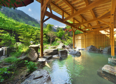 ホテル穂高（二種の源泉で寛ぐ露天風呂）