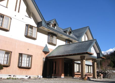 西穂高ビューロッヂ外館_1